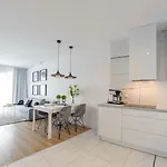 Nowy Apartament: Beachside Comfort With Modern Amenities *