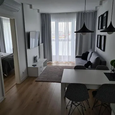 Apartment Kasprowicza 20a Klimatyzacja Basen Fintess Sauny Parking Bawialnia Zmywarkataras Wysoki Standard W Pelni Wyposazony Kolberg