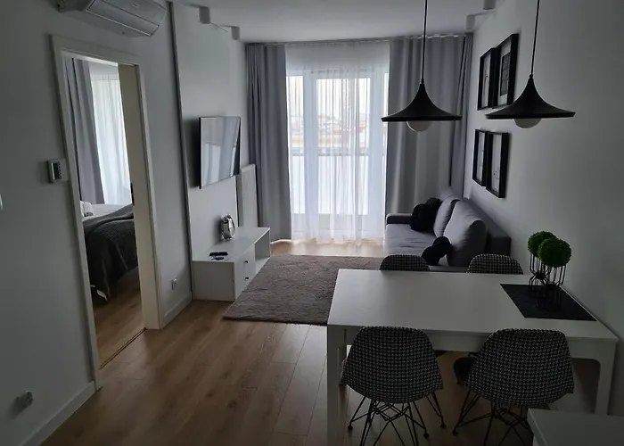 Lägenhet Kasprowicza 20a Klimatyzacja Basen Fintess Sauny Parking Bawialnia Zmywarkataras Wysoki Standard W Pelni Wyposazony Kołobrzeg